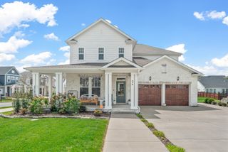 576 Nottingham Ave, Hendersonville, TN 37075