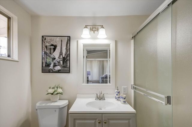 27772 Biscayne Avenue, Hayward, CA 94544
