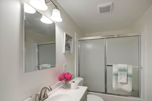 27772 Biscayne Avenue, Hayward, CA 94544
