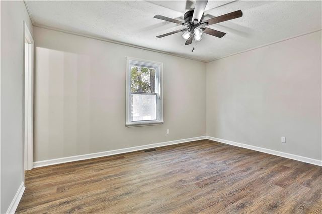 15 Pine Chase, Carrollton, GA 30116