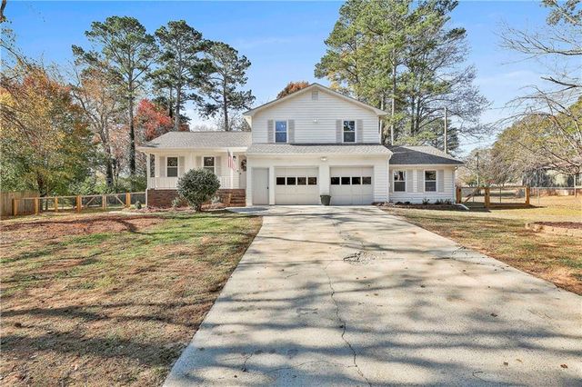 15 Pine Chase, Carrollton, GA 30116