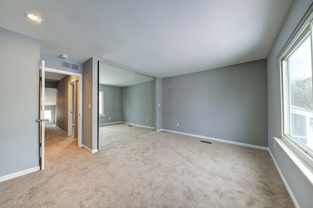 9573 Harbour Cove Court, Ypsilanti Twp, MI 48197