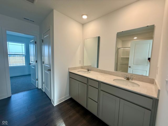 6114 Cascades Drive, Whitestown, IN 46075