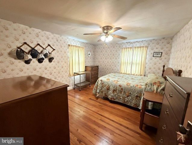 42 GROFF RD, Boyertown, PA 19512