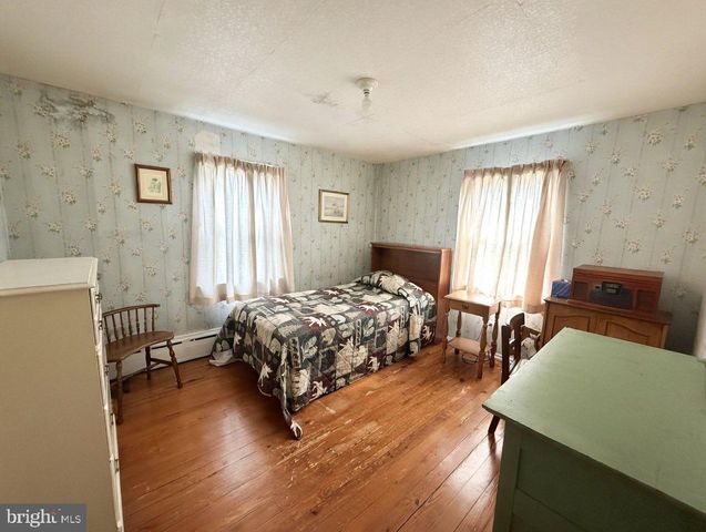 42 GROFF RD, Boyertown, PA 19512