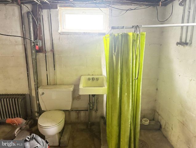 42 GROFF RD, Boyertown, PA 19512