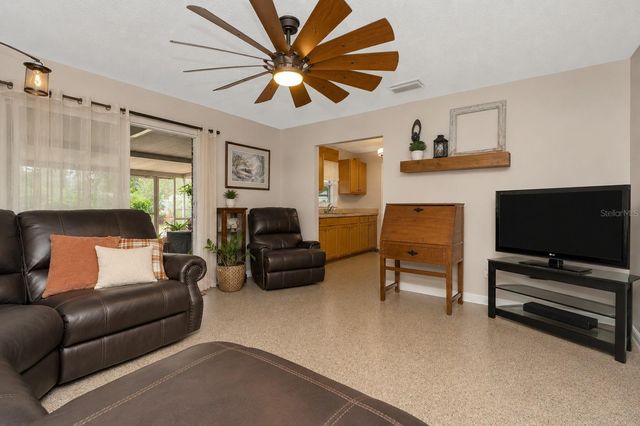 12212 FLORAL LANE, Thonotosassa, FL 33592