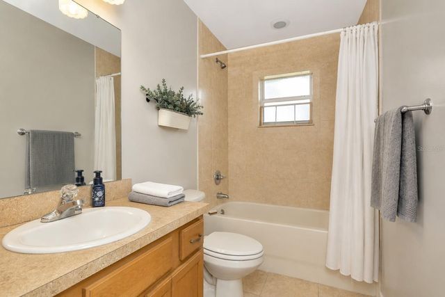 12212 FLORAL LANE, Thonotosassa, FL 33592