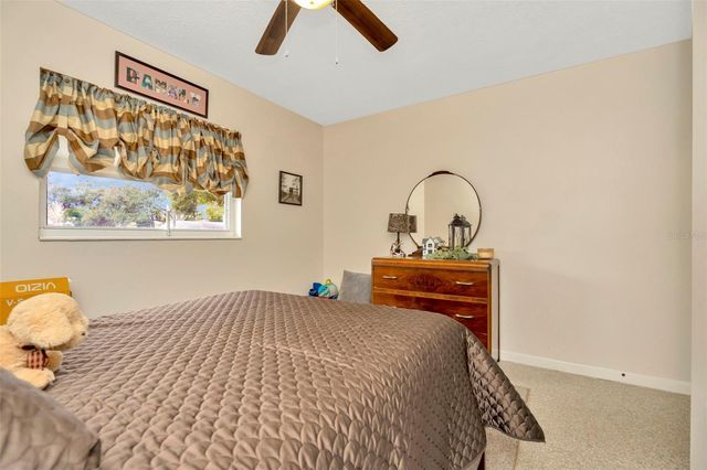 12212 FLORAL LANE, Thonotosassa, FL 33592