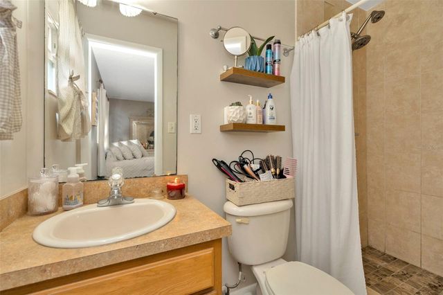 12212 FLORAL LANE, Thonotosassa, FL 33592