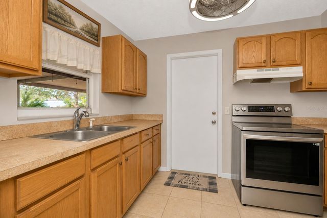 12212 FLORAL LANE, Thonotosassa, FL 33592