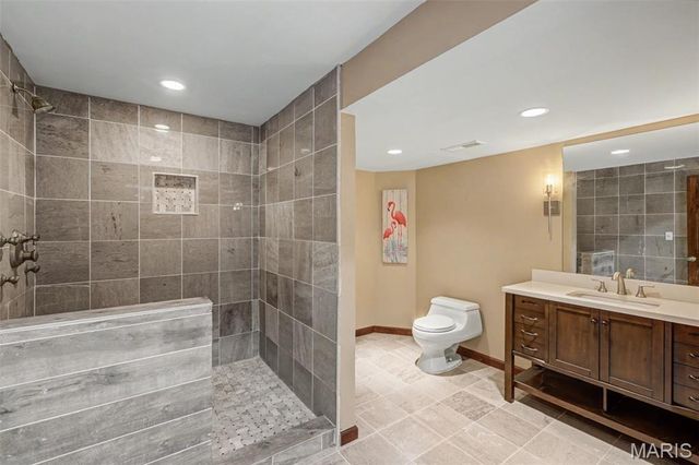 2489 Stonegate Drive, Festus, MO 63028