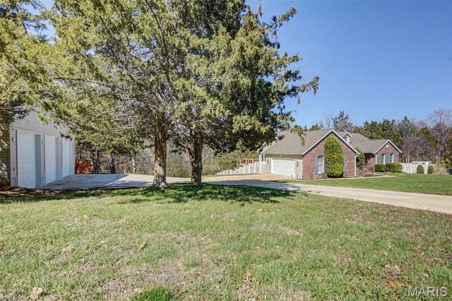 2489 Stonegate Drive, Festus, MO 63028