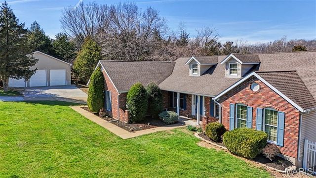 2489 Stonegate Drive, Festus, MO 63028