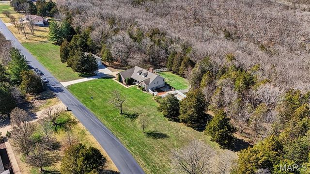 2489 Stonegate Drive, Festus, MO 63028