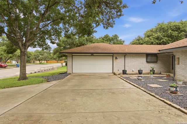 911 SILVER SPRUCE ST, San Antonio, TX 78232