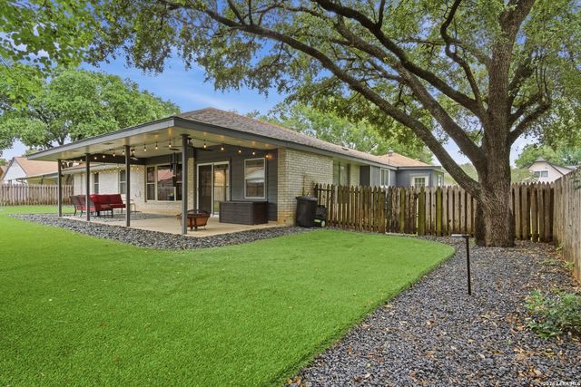 911 SILVER SPRUCE ST, San Antonio, TX 78232