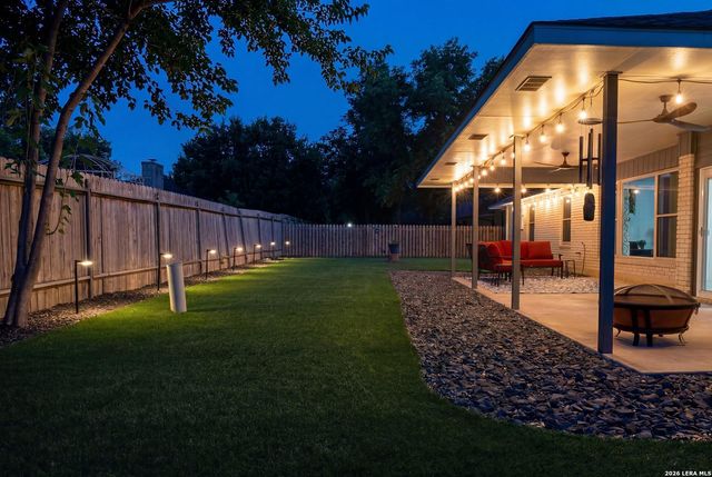 911 SILVER SPRUCE ST, San Antonio, TX 78232