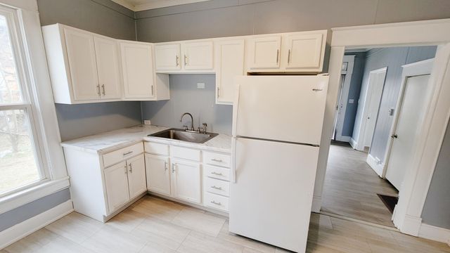 941 W Brower Street, Springfield, MO 65802