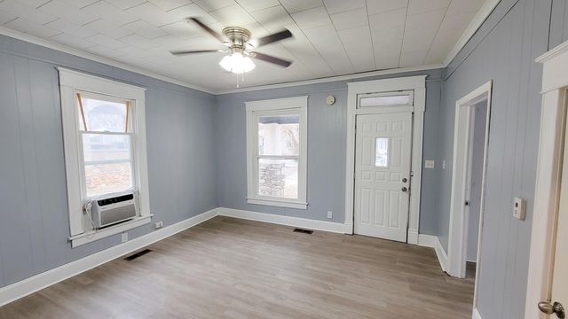941 W Brower Street, Springfield, MO 65802