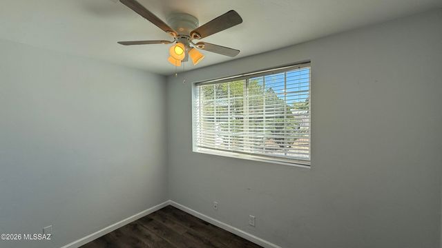 8449 E Kent Place, Tucson, AZ 85710
