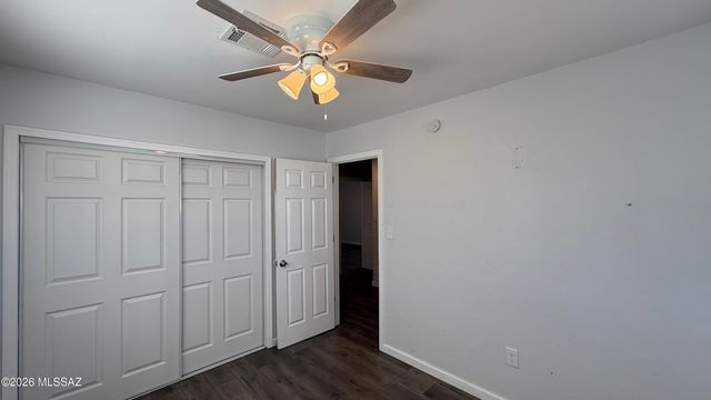 8449 E Kent Place, Tucson, AZ 85710