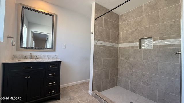 8449 E Kent Place, Tucson, AZ 85710