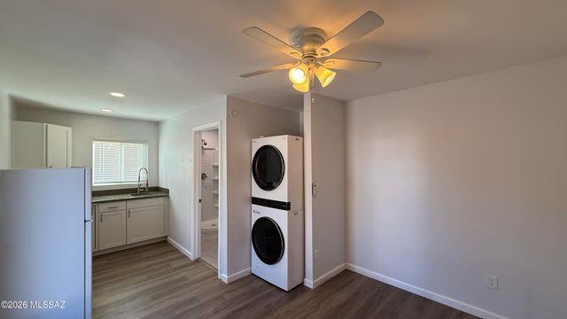 8449 E Kent Place, Tucson, AZ 85710