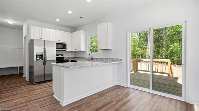 1385 Motor Road, Winston-salem, NC 27105