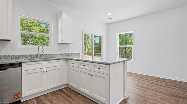 1385 Motor Road, Winston-salem, NC 27105