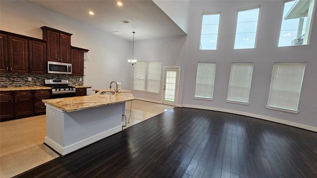 3715 Aldridge Drive, Missouri City, TX 77459