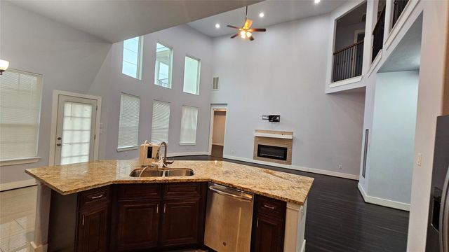 3715 Aldridge Drive, Missouri City, TX 77459