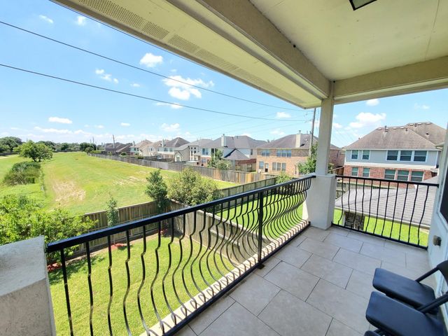 3715 Aldridge Drive, Missouri City, TX 77459
