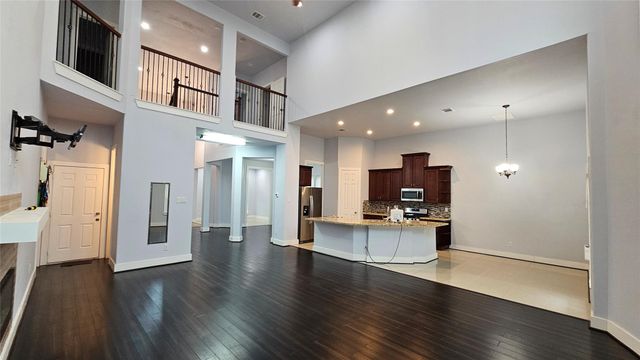 3715 Aldridge Drive, Missouri City, TX 77459