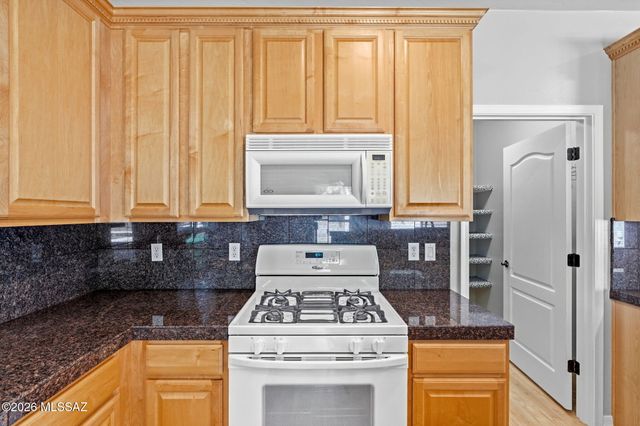 2212 W Morning Jewel Place, Tucson, AZ 85742