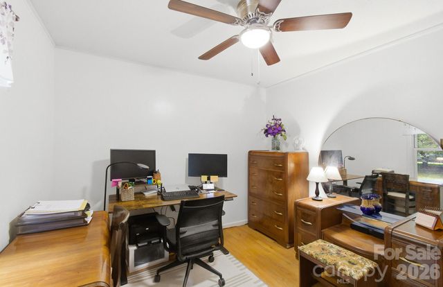 108 Arthur Lane, Hendersonville, NC 28791