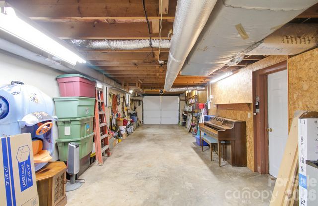 108 Arthur Lane, Hendersonville, NC 28791