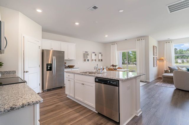 2823 Riverboat Way, Conway, SC 29526