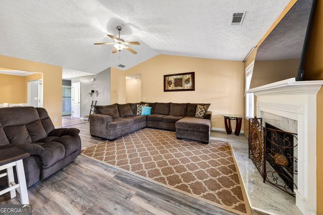 1312 Dianne Way, Winder, GA 30680