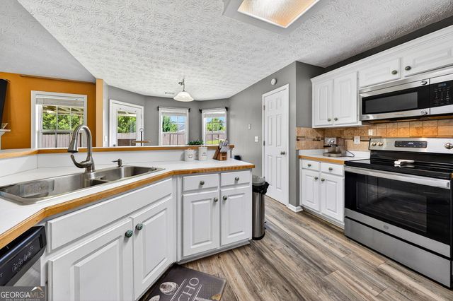 1312 Dianne Way, Winder, GA 30680