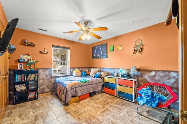 1605 STATE ROAD UU, Fulton, MO 65251