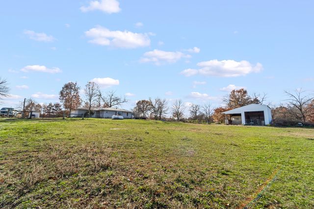 1605 STATE ROAD UU, Fulton, MO 65251