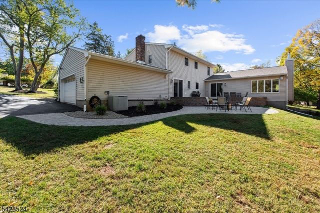 20 Cedar Grove Rd, Clinton Twp., NJ 08801