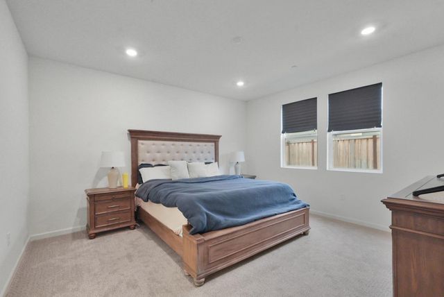 918 Cumbria Ln, Patterson, CA 95363