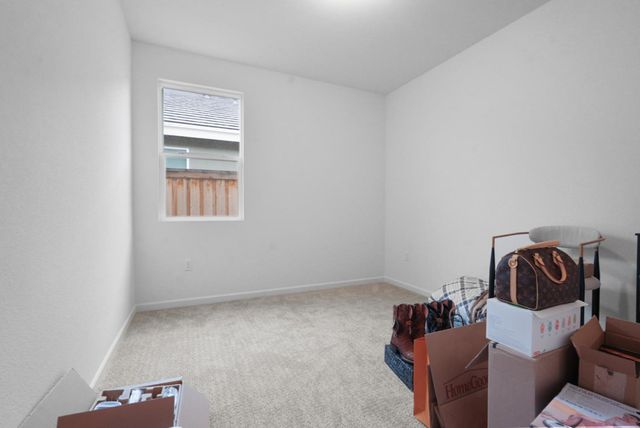 918 Cumbria Ln, Patterson, CA 95363