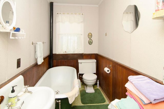 6249 Vt Route 111, Morgan, VT 05853