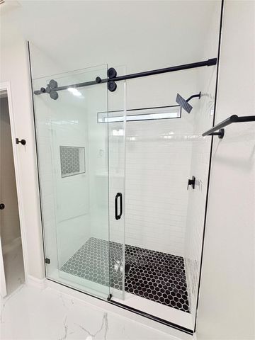 9714 Rich Mountain Court, Humble, TX 77396