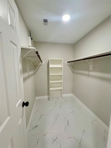 9714 Rich Mountain Court, Humble, TX 77396