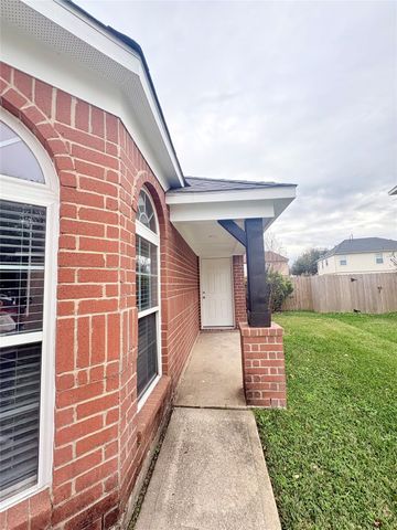 9714 Rich Mountain Court, Humble, TX 77396