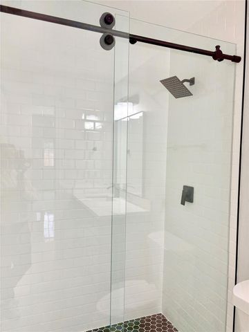 9714 Rich Mountain Court, Humble, TX 77396